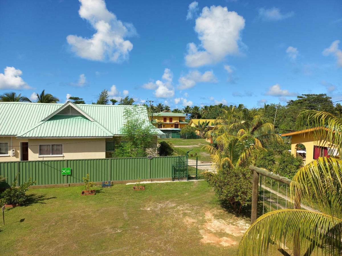 Apartamento Blue Sky Self Catering Grand Anse  Exterior foto